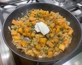 Une image de l'étape 15 de Navets et poivrons à la crème, aneth et bouillon de gambas.