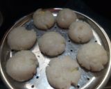 A picture of step 4 of Poha cheese balls.