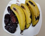 A picture of step 1 of Dates & banana shake.
