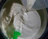 Foto langkah ke 4 dari resep Bolu Tiramisu Kukus.