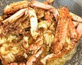 Gambar langkah 5 resipi 👩‍🍳Ketam Salted Egg.