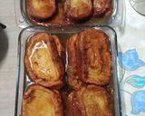 A picture of step 11 of Torrijas in Syrup.