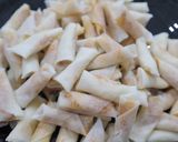 Foto langkah ke 5 dari resep SUMPIA SARDEN CUMA TIGA BAHAN UTAMA!.