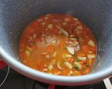 Zöldségleves csirkével recept fázis 4 fotója