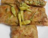 Foto langkah ke 4 dari resep Martabak Telur Mini Simple.