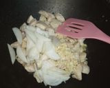 Foto langkah ke 3 dari resep Ayam Mentega Kecap.