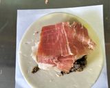 Foto del paso 4 de la receta: Medallones de solomillo de cerdo ibérico relleno en obleas Buitoni