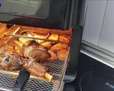 Foto del paso 6 de la receta: Jarrete de cordero con verduras y patatas en freidora de aire caliente