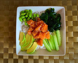 Foto del paso 10 de la receta: Poke bowl de salmón