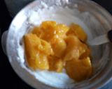 A picture of step 3 of Mango raita.
