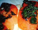 Foto del paso 1 de la receta: Falsa bruschetta de galleta de arroz caprese 👌