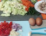 Foto langkah ke 1 dari resep Kubis Goreng Telur.