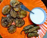 A picture of step 4 of Kuttu Atta Fritters.