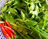 Hình bước làm 4 của món Hến xào hành tây
