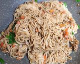 Foto langkah ke 4 dari resep Misua goreng ayam.