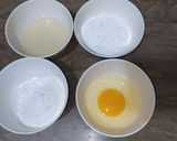 A picture of step 1 of Vanilla Bento/Mini Cake.