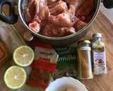 Foto del paso 3 de la receta: Pollo al disco marinado con tomillo y limón, cocido al vino blanco torrontés con ensalada rusa