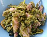 Foto langkah ke 5 dari resep Cumi Asin Sambal Hijau.