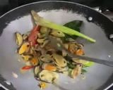 Foto langkah ke 3 dari resep Tumis Kerang Ala Warteg.