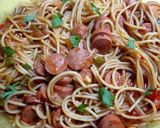 Foto del paso 10 de la receta Fideos con salchichas de viena cocidos en salsa de tomate 