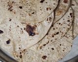 A picture of step 1 of Seyal fulka.