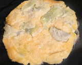 Foto del paso 2 de la receta: Tortitas de harina de almendras, queso y alcachofas
