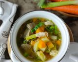 Foto langkah ke 5 dari resep Sop Ayam dan Baso (1206).