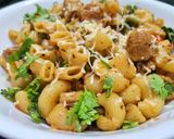 A picture of step 4 of Cheesy Veg Soya Macaroni Pasta.