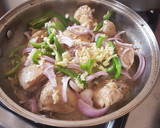 Foto del paso 3 de la receta: Fricasé de pollo al curry