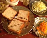 ভেজ চীজি টোস্ট(veg cheese toast recipe in Bengali) রেসিপি ধাপ - 1 ছবি