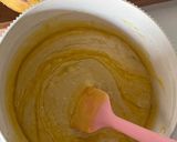 Foto langkah ke 5 dari resep Cake pisang keju.