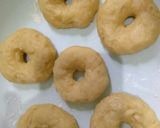 Foto langkah ke 6 dari resep Donat empuk.