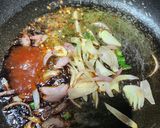 A picture of step 2 of Chinese Idli.