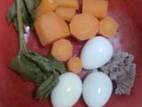 Mpasi 7+ wortel,telor puyuh,kaldu daging & seladri
