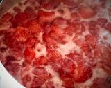 صورة لخطوة 2 من وصفة مربى الفراولة المنزلي🍓🍓🍋