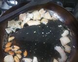 Foto del paso 1 de la receta: Paella de arroz, mejillones y langostinos