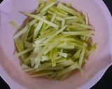 Foto langkah ke 1 dari resep Oseng Labu siam simpel.