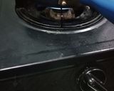 Foto langkah ke 2 dari resep Martabak Manis Keju Susu.