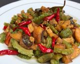 Foto langkah ke 6 dari resep #6 Tumis Pare dengan Jambal Roti 🐟.