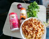 A picture of step 1 of Falafel #zoomfalafel.