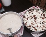 Foto langkah ke 2 dari resep Pudding roti panggang.