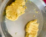 A picture of step 1 of Rice atta chakli.