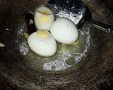 Foto langkah ke 4 dari resep Telur Masak Kecap.