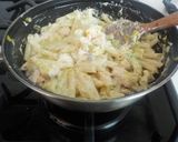 Foto del paso 11 de la receta: Macarrones pluma con salmón fresco y albahaca