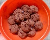 Foto langkah ke 5 dari resep Bola-bola coklat.