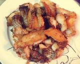 A picture of step 5 of Tilapia Stir-fry with Ginger Honey Sauce.