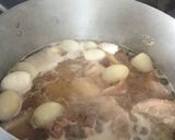 A picture of step 7 of Vietnamese Braised Caramelized Pork with Duck Eggs .