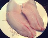 A picture of step 1 of Tilapia Stir-fry with Ginger Honey Sauce.