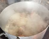 A picture of step 4 of Vietnamese Braised Caramelized Pork with Duck Eggs .