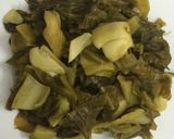 A picture of step 8 of Vietnamese Pickled Mustard Greens (Mom’s style).